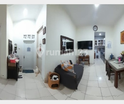 Hunian Dilokasi Asri Dekat Sekolahan dan Supermarket Hunian Dilokasi Asri Dekat Sekolahan dan Supermarket