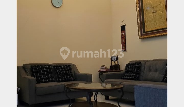 Comfortable Residence with a Serene Atmosphere Ready to Occupy Comfortable Residence with a Serene Atmosphere Ready to Occupy