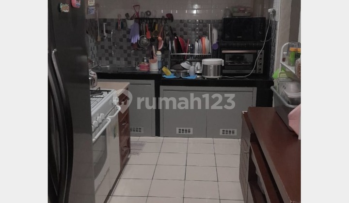 Residence Located in a Serene Area Near Schools and Supermarket 2