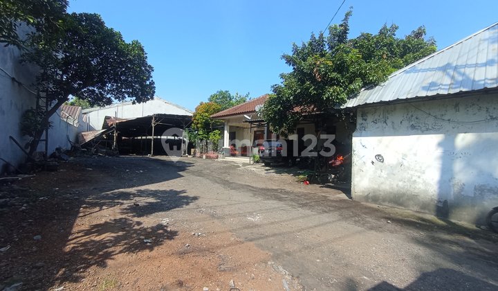 Beli Tanah Bonus Rumah Lokasi Strategis di Jl Majapahit Beli Tanah Bonus Rumah Lokasi Strategis di Jl Majapahit
