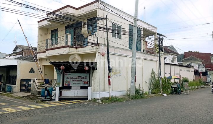 Rumah Hook 2 Lantai di Plamongan Indah 1