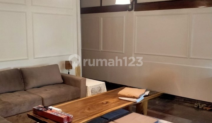 Rumah Lokasi Premium di Kemang Jakarta Selatan