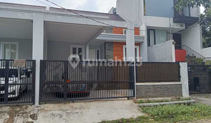 Flamboyan Rempoa Rental House 1