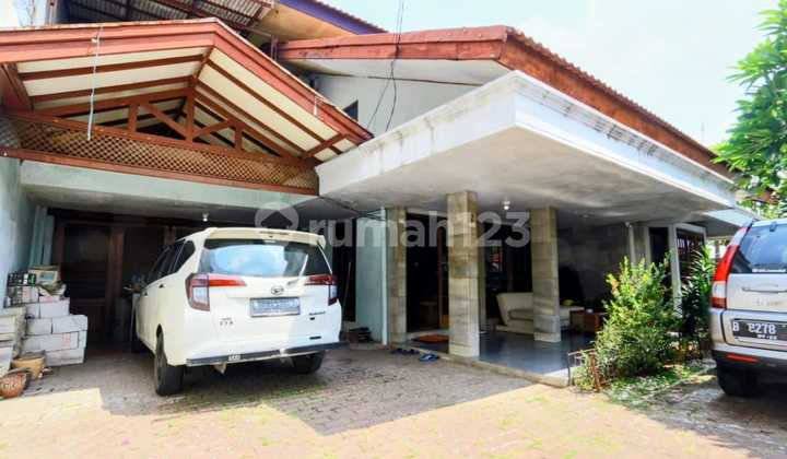 Dijual Rumah 2 Lt + Bonus 10 Rumah Kontrakan di Jl Lapangan Bola, Kebon Jeruk, Jakarta Barat ( Dekat Rcti ) Dijual Rumah 2 Lt + Bonus 10 Rumah Kontrakan di Jl Lapangan Bola, Kebon Jeruk, Jakarta Barat ( Dekat Rcti )