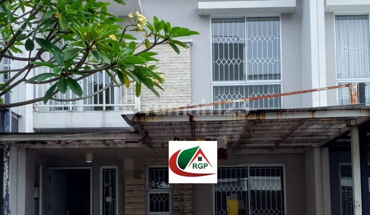 Unit Langka Rumah 2 Lantai Cukup Bagus