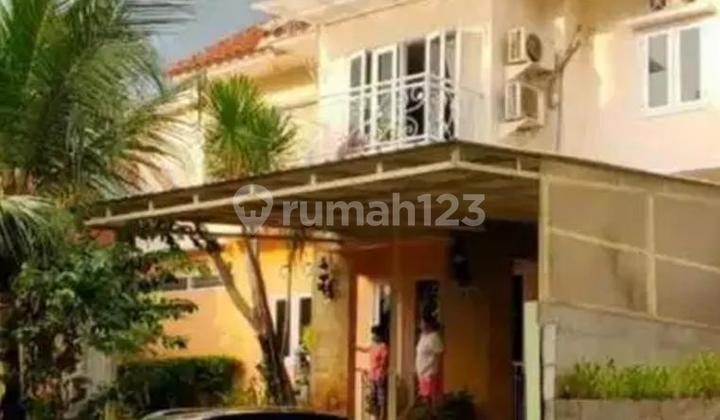 House for Sale in Puri Sriwedari, Good Condition Ready to Use