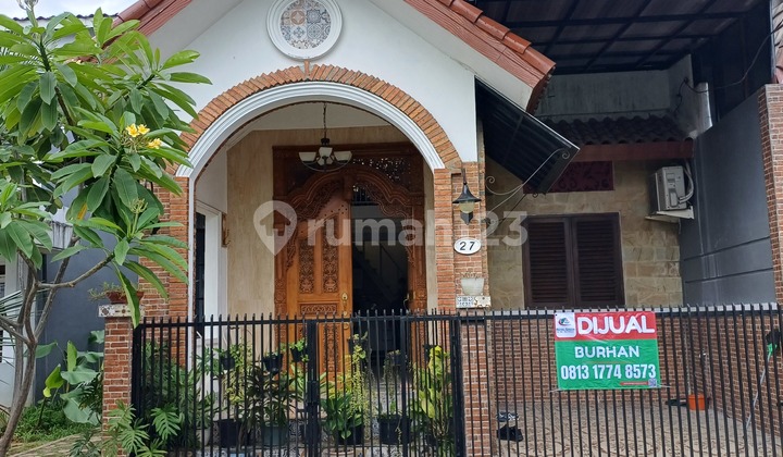 Rumah Dua Lantai Cantik Sentul City Bogor