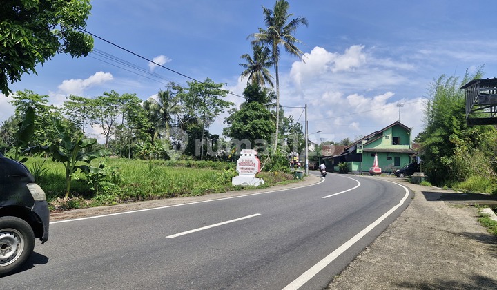 Tanah Terlaris Jogja, Tepi Jalan Raya, 5 Menit Kampus Uii Tanah Terlaris Jogja, Tepi Jalan Raya, 5 Menit Kampus Uii