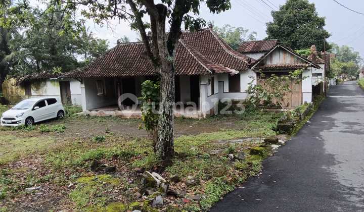 Strategic Land with Merapi View, 5 Minutes to UII Campus