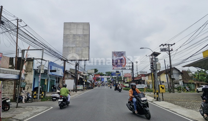 Tanah SHM Pekarangan 200 M², 500 Meter Kampus Uii Tanah SHM Pekarangan 200 M², 500 Meter Kampus Uii