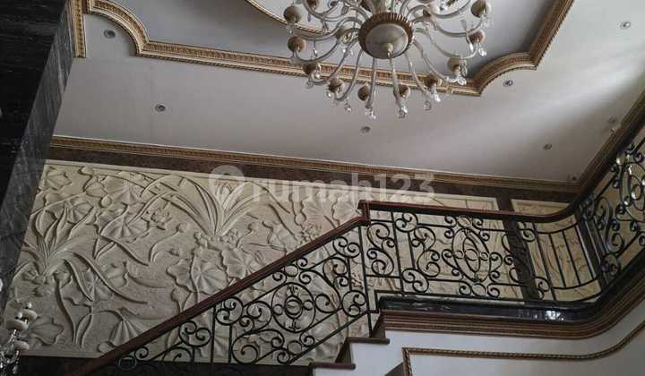 Rumah Mewah 2.5 Lantai di Jantung Pantai Indah Kapuk (Pik), Jakarta Utara 2