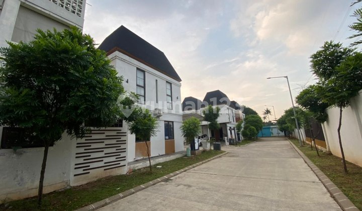 Rumah Furnished 2 Lantai di Vida Kencana Bekasi 2