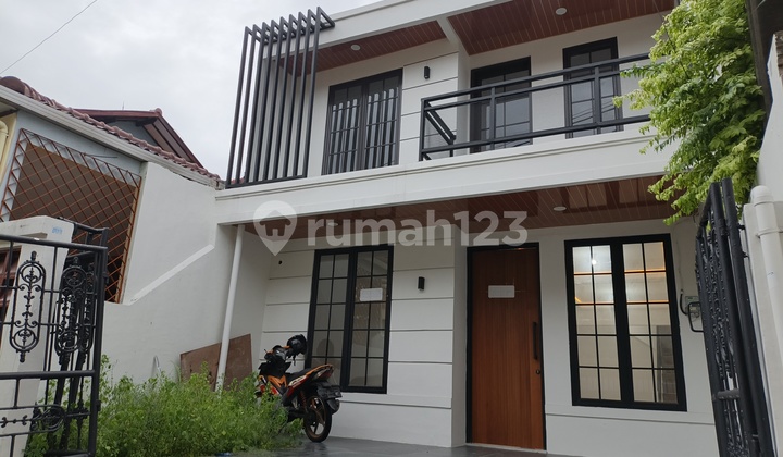 For Rent 2-Story House in Pondok Kelapa Duren Sawit For Rent 2-Story House in Pondok Kelapa Duren Sawit