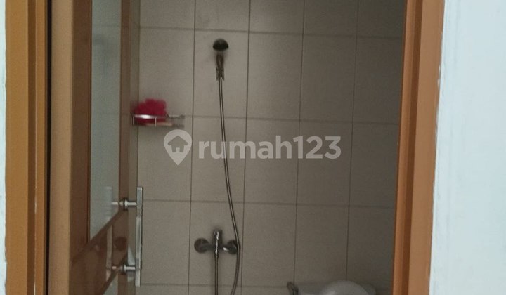 Rumah 2 Lantai, di Jakarta Garden City, Jaktim 2