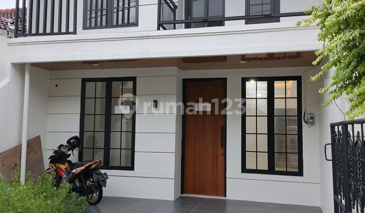 For Rent 2-Story House in Pondok Kelapa Duren Sawit 2