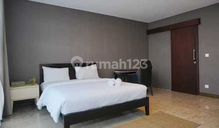 Luxurious 1Br@ L'avenue Aprtemen Near Sampoerna University 2