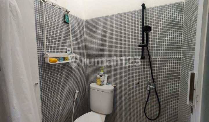 Jarang Ada! Jual Cepat Rumah 3 Lantai Setra Dago Antapani Bandung 2