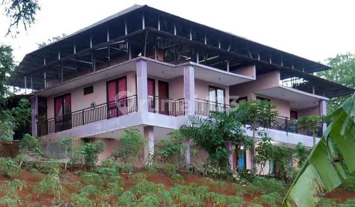 Murah Villa Luas di Bandung dengan View Kota Bandung