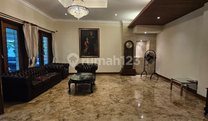 Dijual: Landmark Residence! Mansion Mewah 2,5 Lantai di Dharmawangsa, Kebayoran Baru - Prime Area Jakarta Selatan!