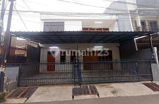 Dijual Cepat: Town House Strategis Tomang Raya - Harga di Bawah Pasar & Setara 2 Ruko Gandeng! Dijual Cepat: Town House Strategis Tomang Raya - Harga di Bawah Pasar & Setara 2 Ruko Gandeng!