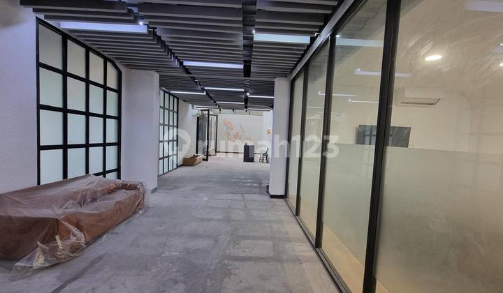 For Sale: Strategic Warehouse & Industrial Space in Karang Tengah - 40' Container Access & 50,000W Power! For Sale: Strategic Warehouse & Industrial Space in Karang Tengah - 40' Container Access & 50,000W Power!