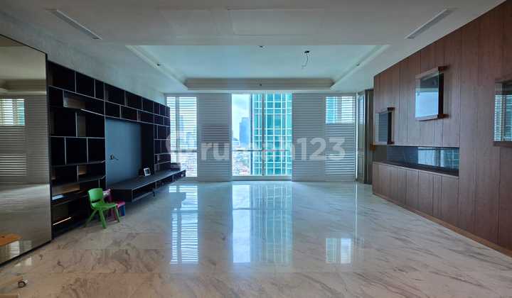For Sale 3 Bedroom The Peak Sudirman