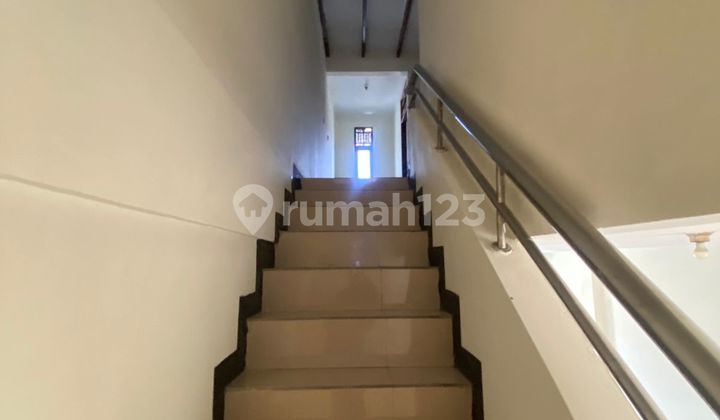 Best Location!!! 3-Bedroom Shophouse Negotiable 2
