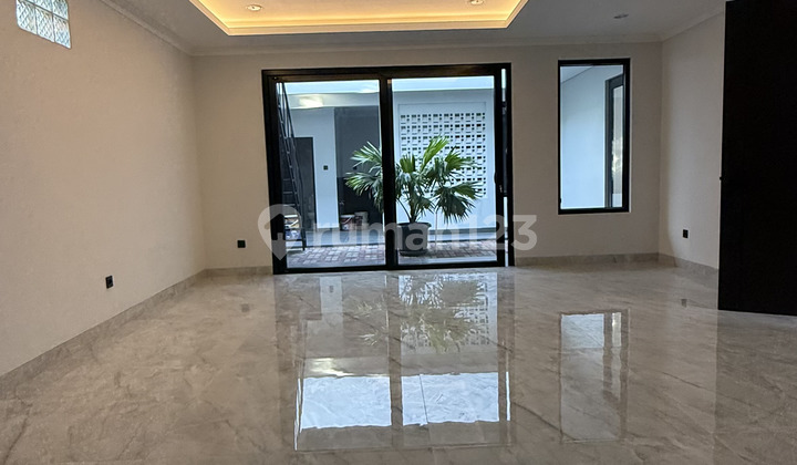 Rumah Siap Huni Semi Furnished Sudah Renovasi Total, BSD Tangsel