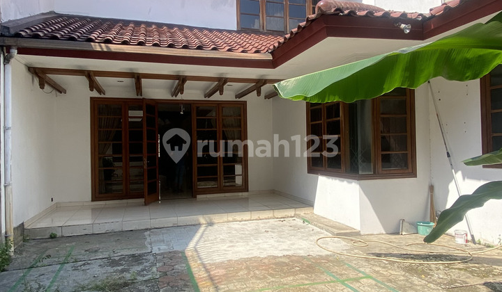 2-Story Building House Price Reduced Unfurnished in Kebon Jeruk