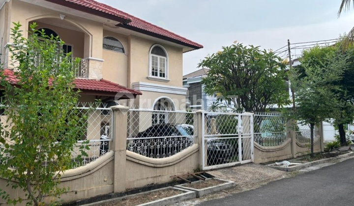 Rumah Hook Lokasi Strategis Kedoya Baru 2