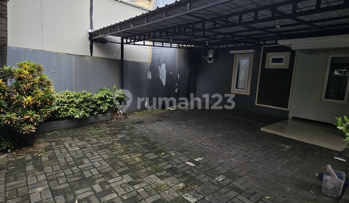 Disewa Rumah Siap Huni di Kav Dki 2