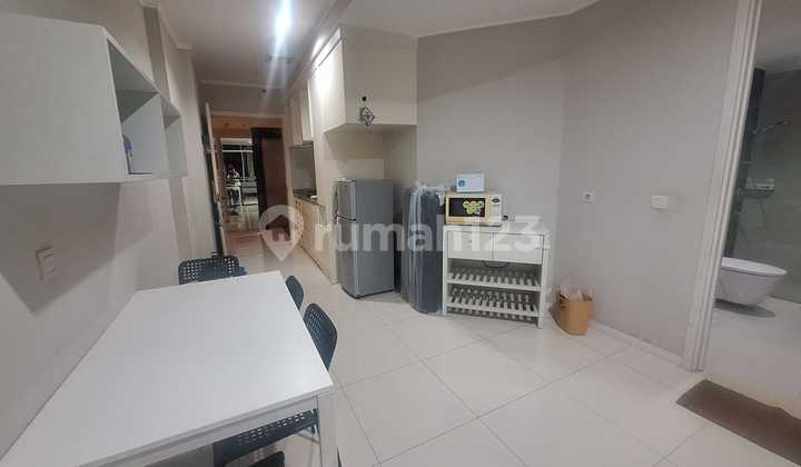 Disewakan Apartemen Furnish di Via Tower, Ciputra World, Surabaya 2