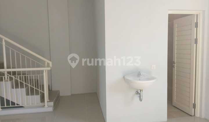 Disewakan Ruko 3 Lantai di Citraland Utara, Surabaya