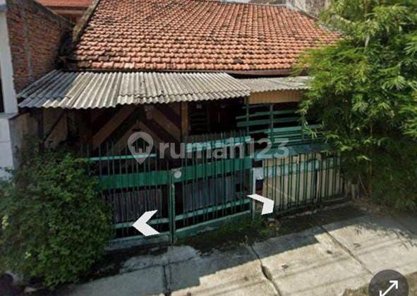 Dijual Rumah 1 Lantai Tengah Kota Surabaya