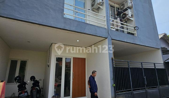 Dijual Rumah 2 Lantai 3 Unit di Sambikerep, Surabaya Barat Dijual Rumah 2 Lantai 3 Unit di Sambikerep, Surabaya Barat