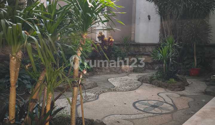 Dijual Rumah di Kupang Indah, Surabaya Barat 2