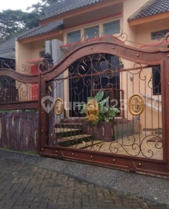 Dijual Villa Krisna di Batu, Malang