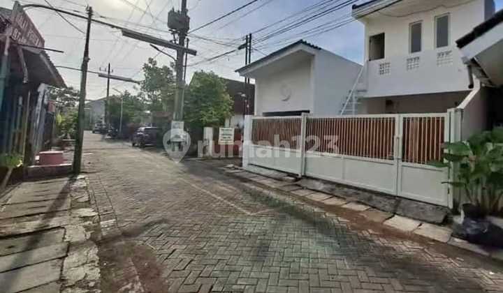 Di Jual Rumah Kost Aktif Lokasi,Gubeng Kertajaya. Di Jual Rumah Kost Aktif Lokasi,Gubeng Kertajaya.
