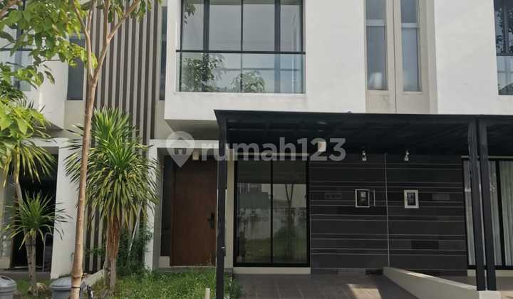 For Sale House Northwest Central Citraland North Surabaya