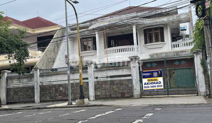 Dijual Rumah 2 Lantai di Jl. Raya Margorejo, Surabaya
