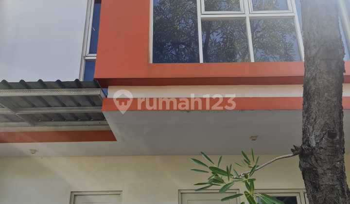 Dijual Rumah 2 Lantai Diamond Park, Juanda