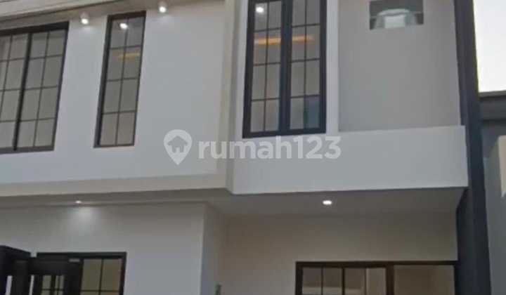 Dijual Rumah 2 Lantai Minimalis di Mulyosari Utara, Surabaya 1