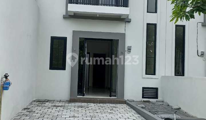 Dijual Rumah Baru 2 Lantai di Rungkut Menanggal, Surabaya Dijual Rumah Baru 2 Lantai di Rungkut Menanggal, Surabaya
