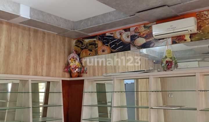 Strategic Shop House at Taman Pondok Jati Sidoarjo - Ready to Use Strategic Shop House at Taman Pondok Jati Sidoarjo - Ready to Use