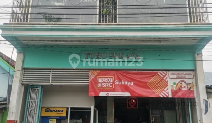 Shop House 2.5 Floors For Sale Including Contents 2