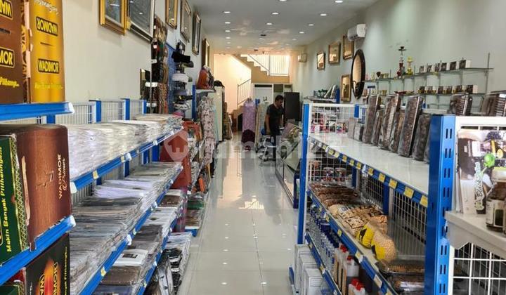 Shop-House Kutai Surabaya Freehold 2 Floors Ready to Use 3.6M 2