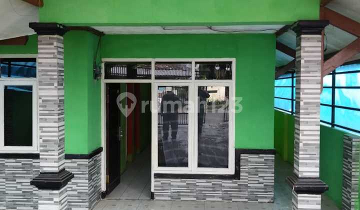 Affordable House Near Schools and Places of Worship in Kembangan Area 1