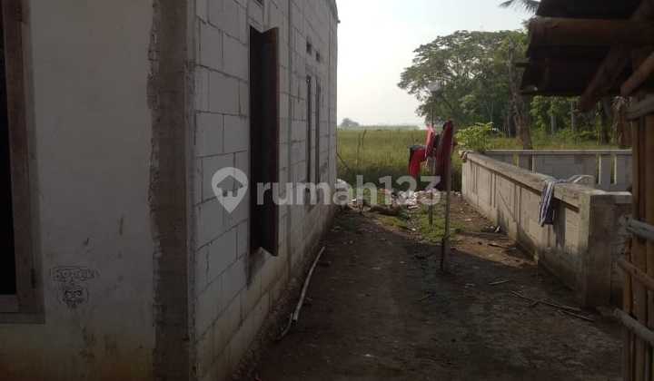 Affordable House in Sukawangi Area, Bekasi 2