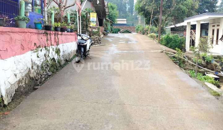 Affordable House Near Schools and Places of Worship in Pacet Area, Car Accessible 2