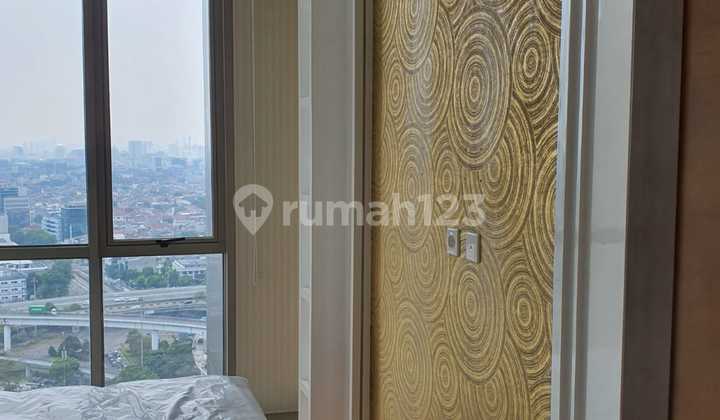 Disewakan Apartemen Taman Anggrek Residence 2+1 Br Furnished dan Harga Terjangkau 2